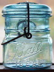 Ball Ideal pint jar with lightning type closure; click to enlarge.