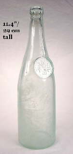 Champagne style "quart" beer bottle from Chicago; click to enlarge.