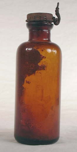 Packer utility bottle from the 1920s; click to enlarge.