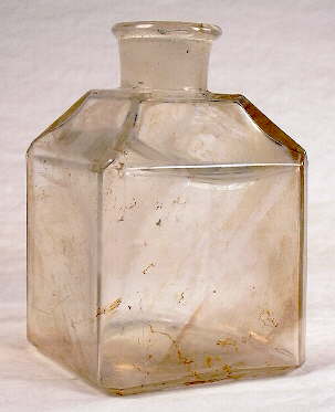 Late 19th century carmine style ink bottle; click to enlarge.