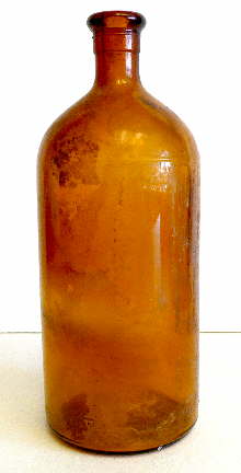 Clorox bottle from 1929-1930; click to enlarge.