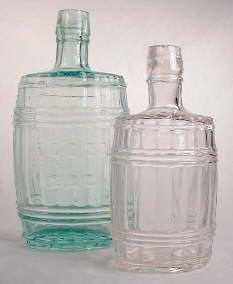 Two sizes of barrel flasks; click to enlarge.